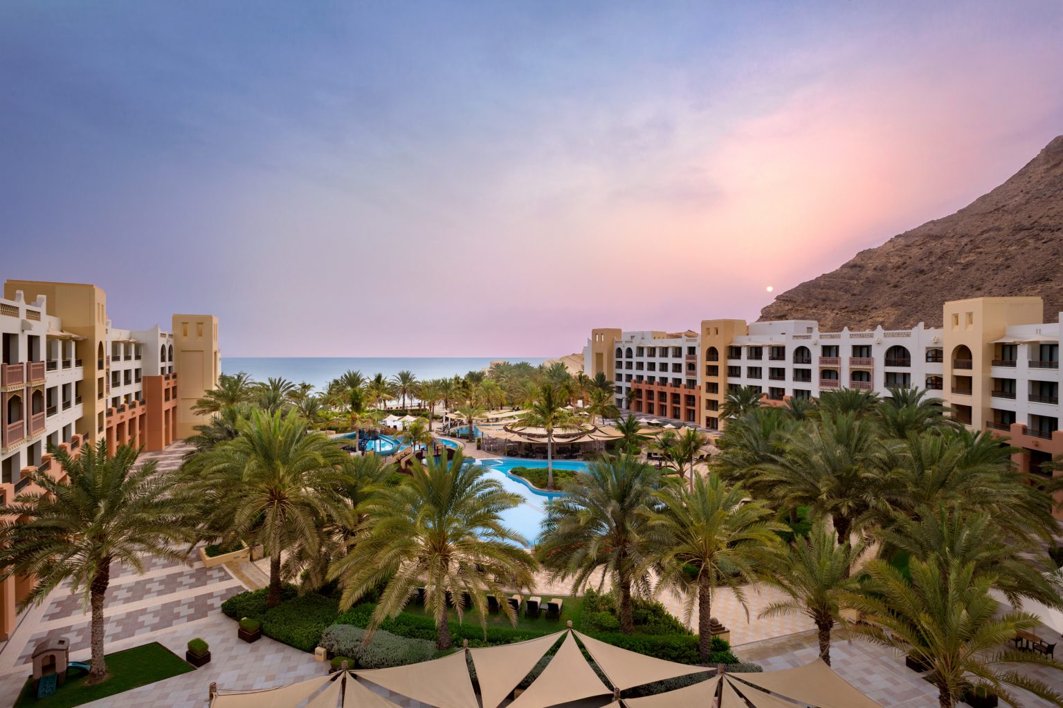 Summer By The Sea At Al Waha Shangri La Barr Al Jissah Resort Spa Oman Magazine